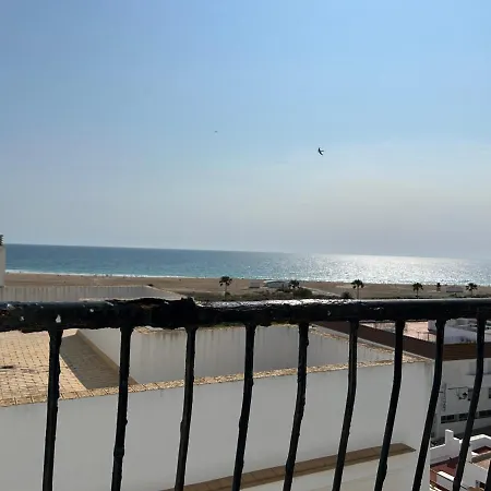 Casa Martin Calle Cadiz, Vivienda Frente Al Mar En La Calle Cadiz En Conil Apartment *