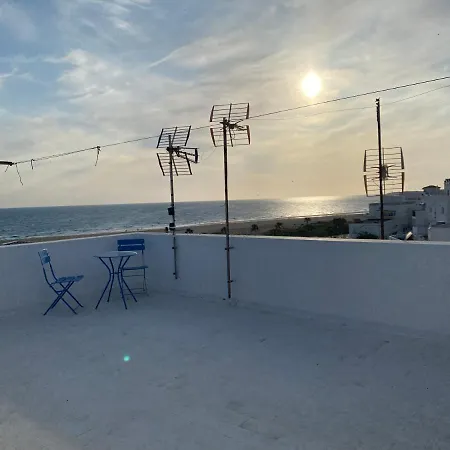 Apartamento Casa Martin Calle Cadiz, Vivienda Frente Al Mar En La Calle Cadiz En Conil *